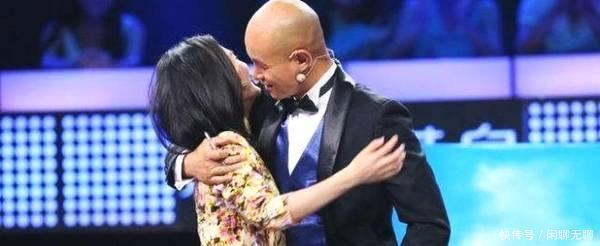 曾录节目占谢娜便宜,后骂金星太监,如今街头