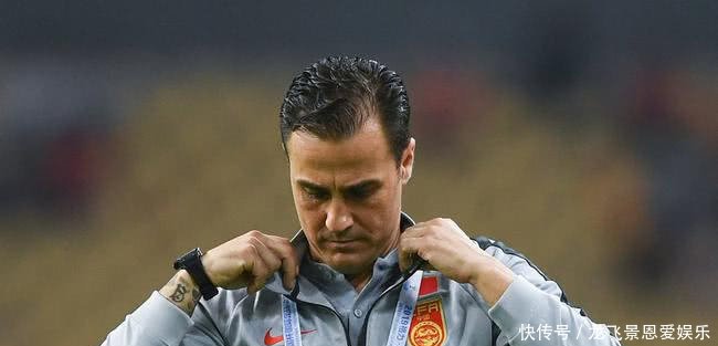 给东道主国足面子泰国3次单刀不进!央视名嘴没