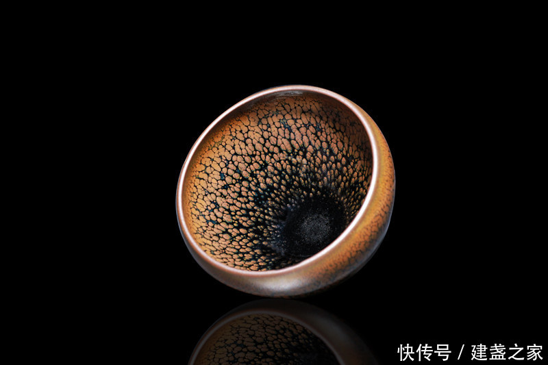 周建平 红袍建盏鹧鸪斑作品赏析