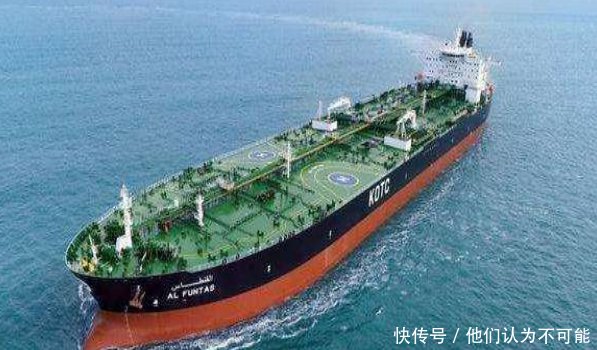 俄赠送伊朗10个巨大集装箱,美国试图拦截油轮