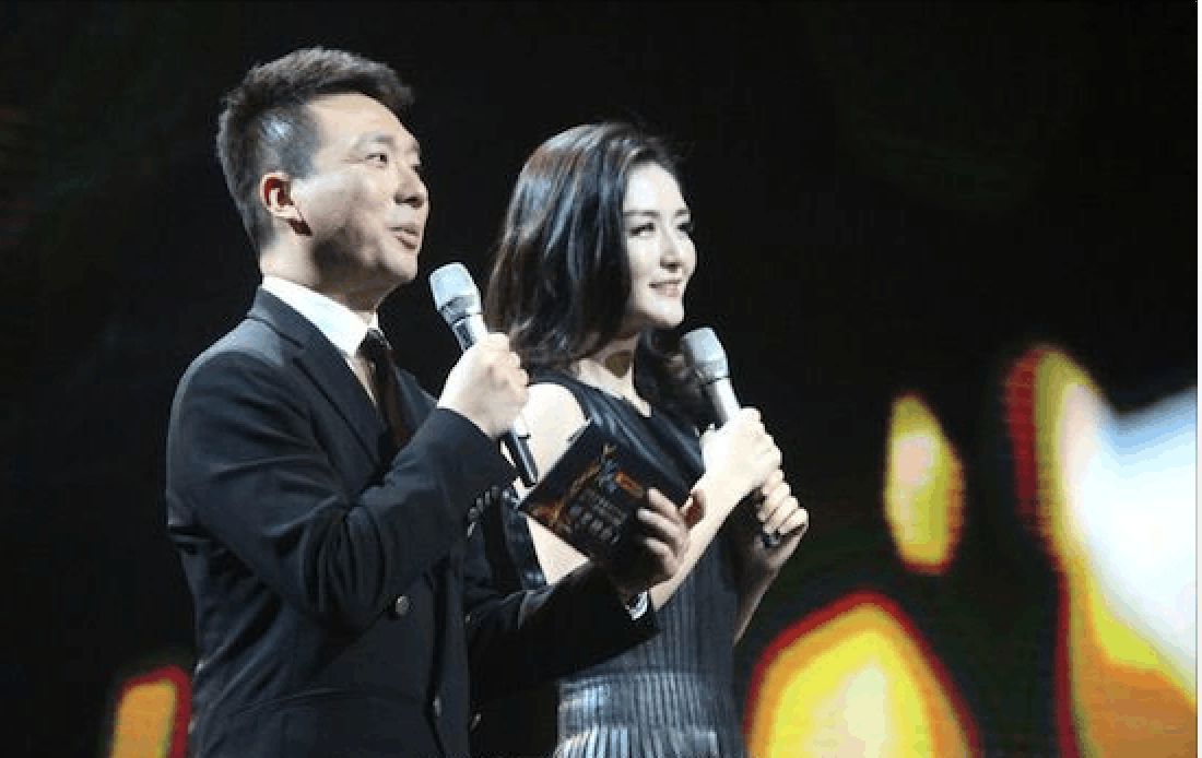 康辉还原与谢娜主持争议 表示当时主持是有剧