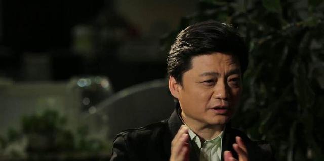 崔永元爆料自己被人威胁人身安全,称娱乐圈没