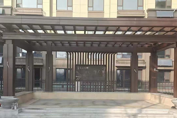 不同材质廊架的成本对比（廊架材质环保性能排行，廊架材质适用场景指南详细分析）