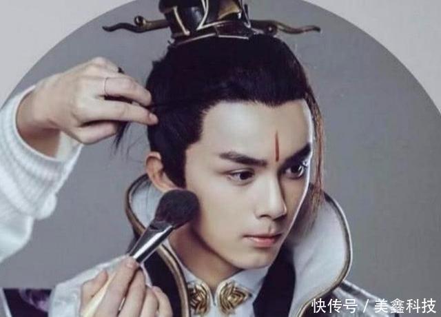 吴磊赵丽颖新剧《法医狂妃》强势来袭:造型美