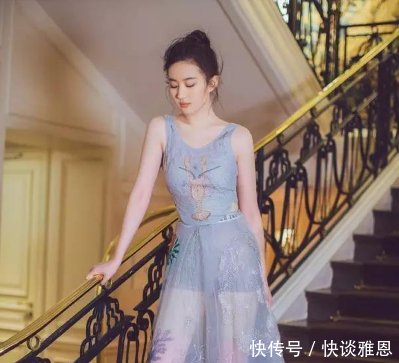 小花抢代言凭什么让刘亦菲、杨颖、赵丽颖都败