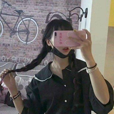 搞笑段子：打开冰箱满目琳琅的饮料，纠结了十几分钟也不知道买啥