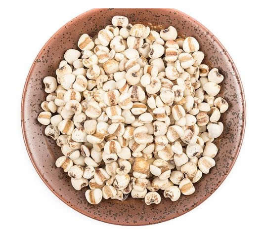 32岁表姐每晚坚持用家家户户都有的它敷脸,轻