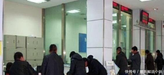 父母去世留下存折,银行人员说必须要本人来取