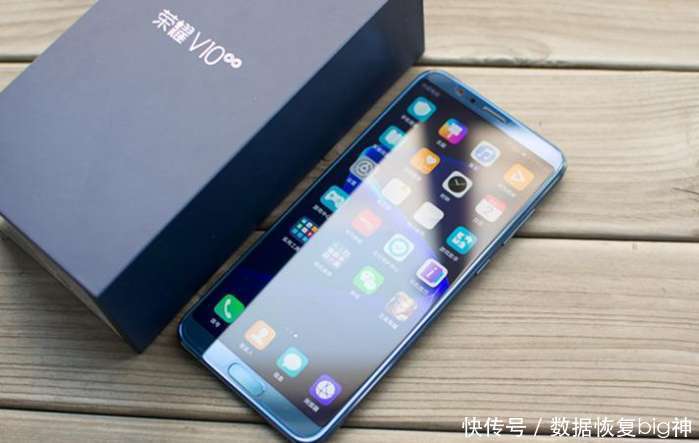 有人说荣耀v10手机通话信号差,花粉们,我们来