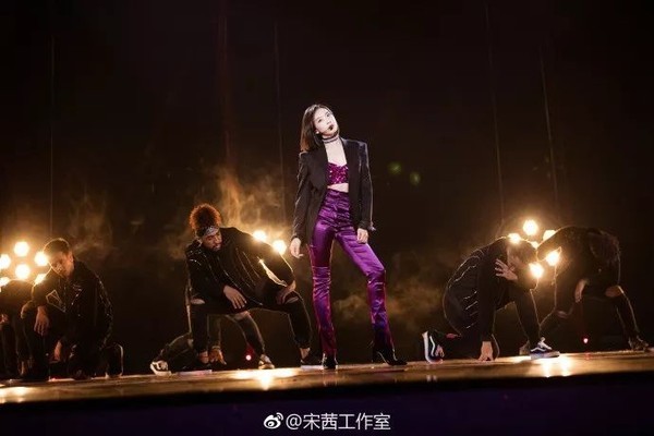 宋茜用奶酷妆Slay全网？我Get了同款果然人见人爱！