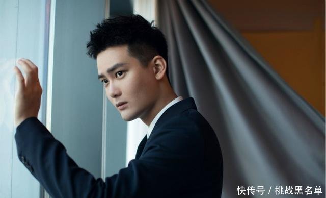 熊梓淇出席年度先生盛典 荣获年度综艺人物帅