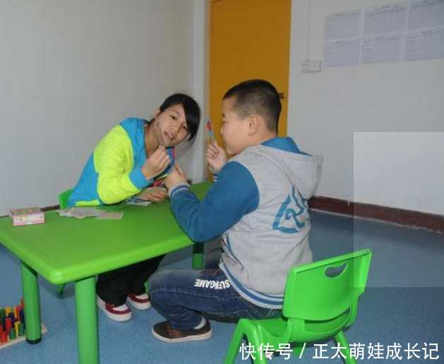 婴幼儿若有这几个表现,可能是智力低下,赶快就