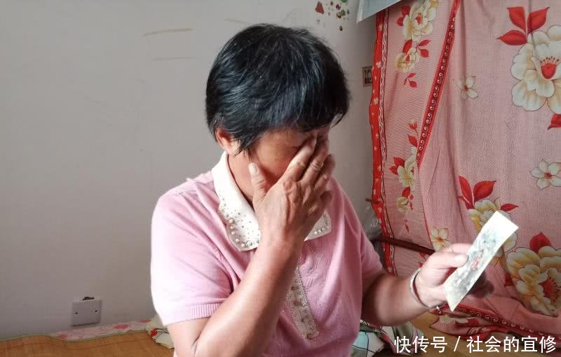 男子为赚整容钱离家出走16年,父亲抱憾离世,母