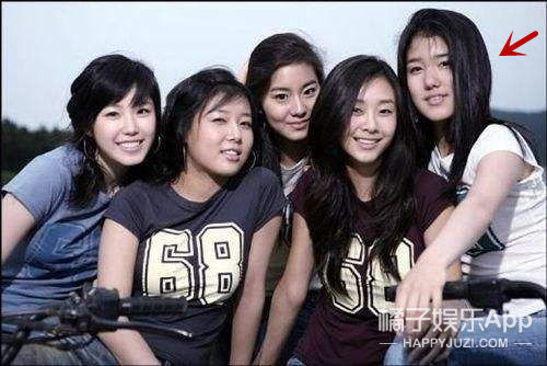 穷到上地铁口卖紫菜包饭？这位韩国女演员也太惨了.....