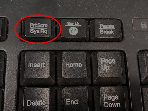 笔记本电脑键盘上按哪个键是截取电脑全屏的_
