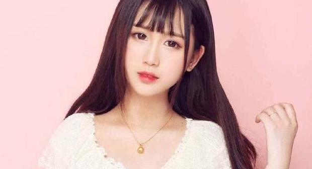 抖音17岁网红温婉被封杀,接小衣服广告,代言