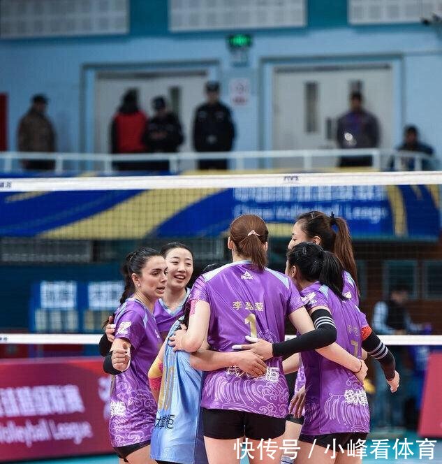 终结连败!天津女排3-0辽宁女排 李盈莹荣膺MV