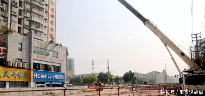 四川南充 西华路下穿隧道初见雏形, 原来长成这