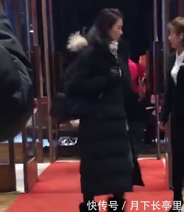 某酒店偶遇章子怡、谢娜、袁咏仪、张嘉倪、包