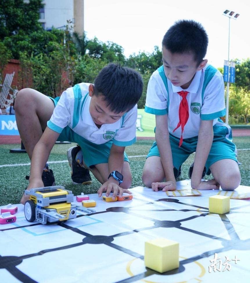 t01a463b36a2c0edd92.jpg?size=861x975