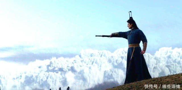 将夜二师兄君陌青峡一战成名,右臂被柳白砍断