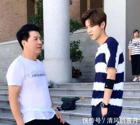 关晓彤父母的背景和鹿晗父母的背景对比,这差