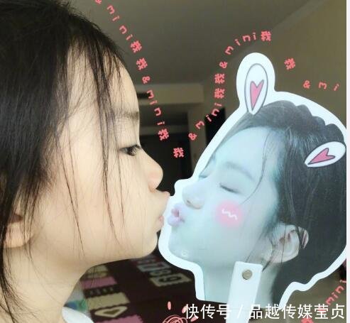 戚薇与老公李承铉合体登杂志封面秀恩爱 还自