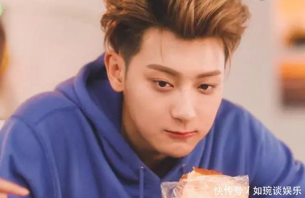 黄子韬发博diss张艺兴炒作,归国四子到底有啥