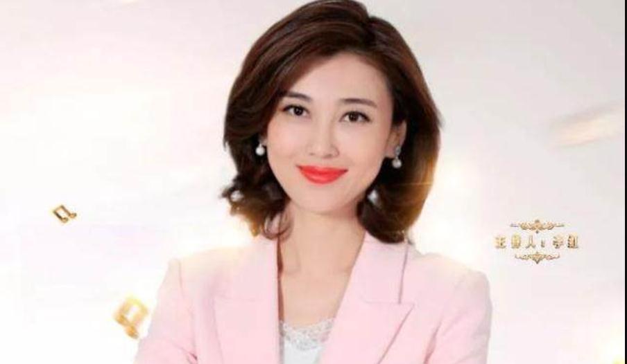 嫁入豪门的5位央视主持人,李小萌上榜,她家里