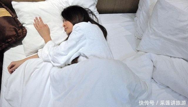 男人独自住女生,最好别关女生灯?退休服酒店厕所讨厌图片