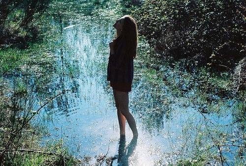 女人爱上你的时候,会有这四种表现,遇见了别错过