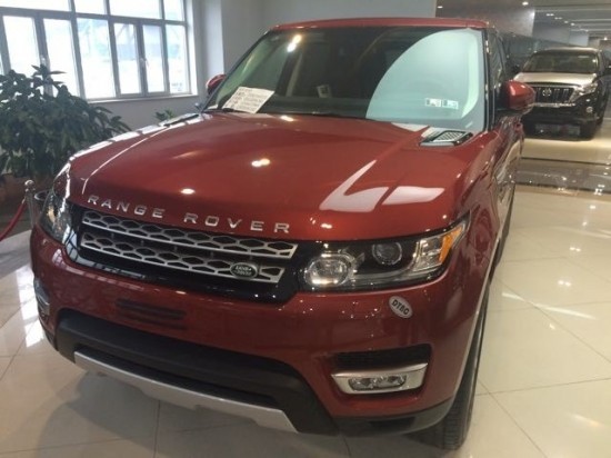 17款欧版路虎揽胜运动3.0汽油几多钱美规揽胜活动