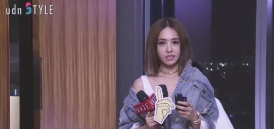 39岁蔡依林被问有没有买过情趣用品,她的回答文章情趣男女进下体棒图片