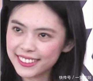 她是星爷电影里的龅牙珍,曾和如花不相上下,