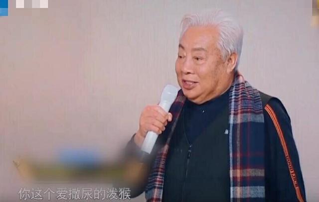 接下来出场的就是如来佛祖的扮演者,朱龙广老师,老人家神采奕奕,并非