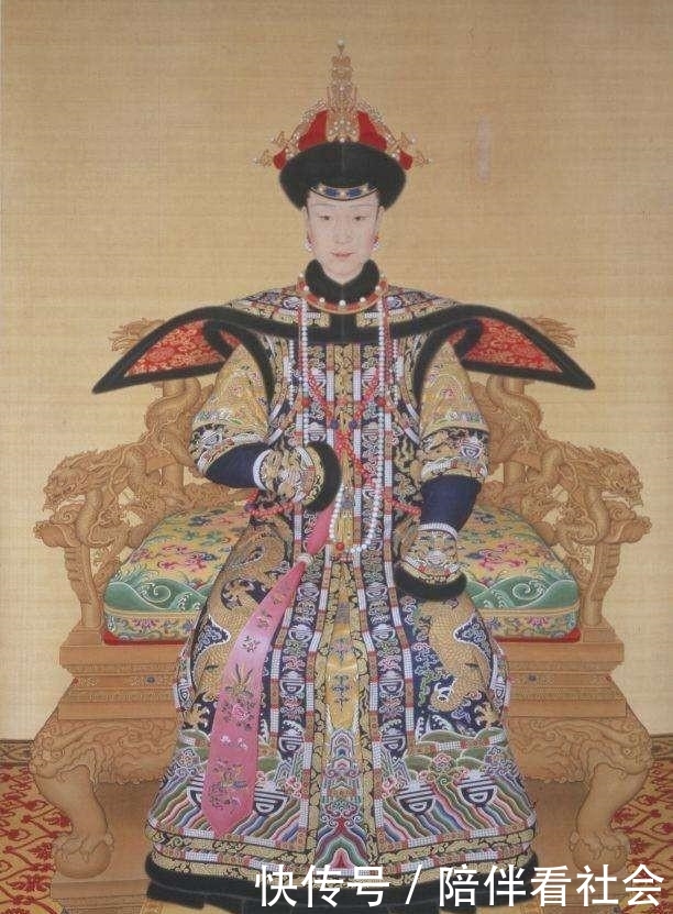 清朝后宫要是皇后去世了,嫔妃当中谁的权力最