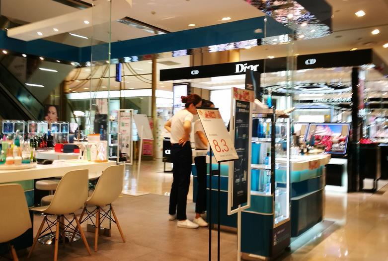 乐天最新消息 国人抵制乐天百货这么久了,现在它的现状还好吗?