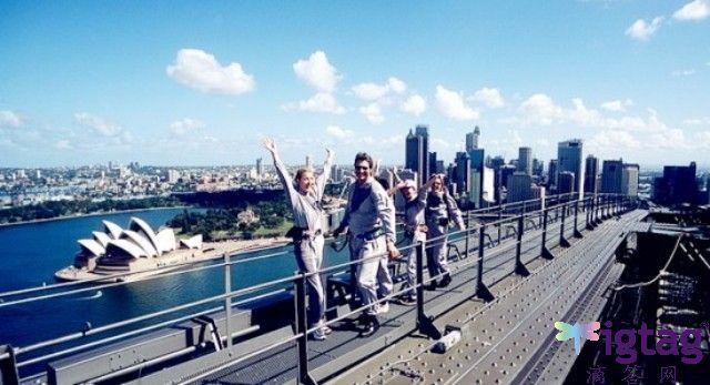 美国加州时间现在几点图片