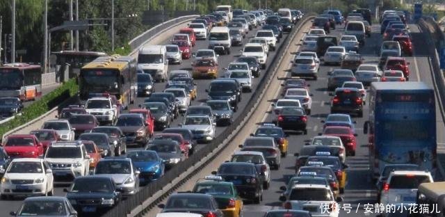 小长假高速传来好消息清明五一免通行费