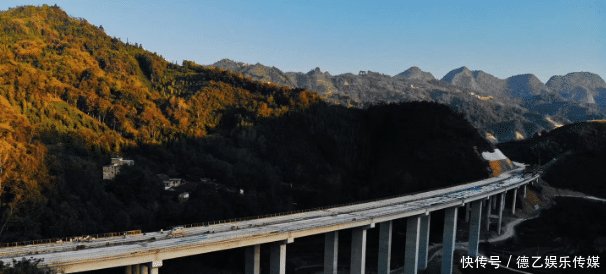 中铁十一局乐业百高速公路项目完成任务突出受