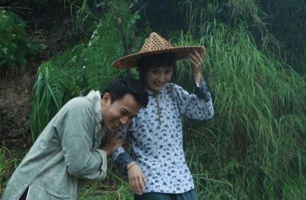 卓伟晒诗调侃杨幂刘恺威离婚,网友:这信息量比较大