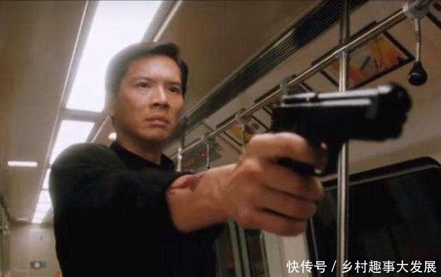 向华强豪宅尽收香港美景,向佐做好早餐要打电