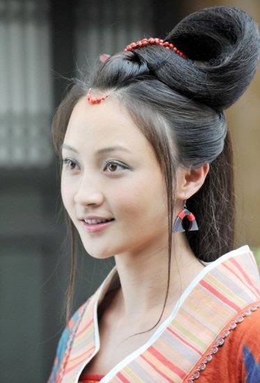 六版电视剧中嫦娥的形象,姚笛 刘涛 马苏惨遭吐