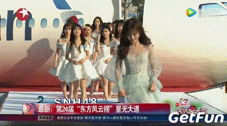 (snh48) 从来都是小清新风格的刘惜君,这次红毯竟然走性感的路线!