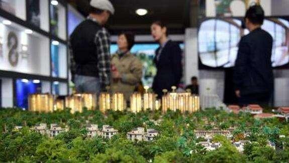 楼市五限时代\"猛药\"齐下 热点城市房价停涨!