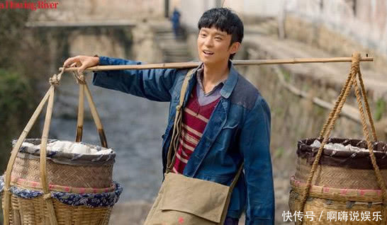 侯鸿亮又一部新作即将上映,看到主演阵容后,《