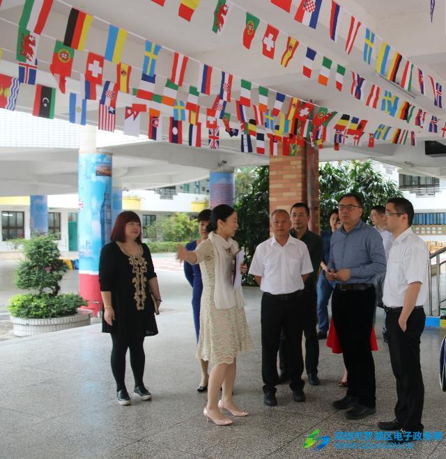 罗湖区副区长宋强到鹏兴实验学校调研
