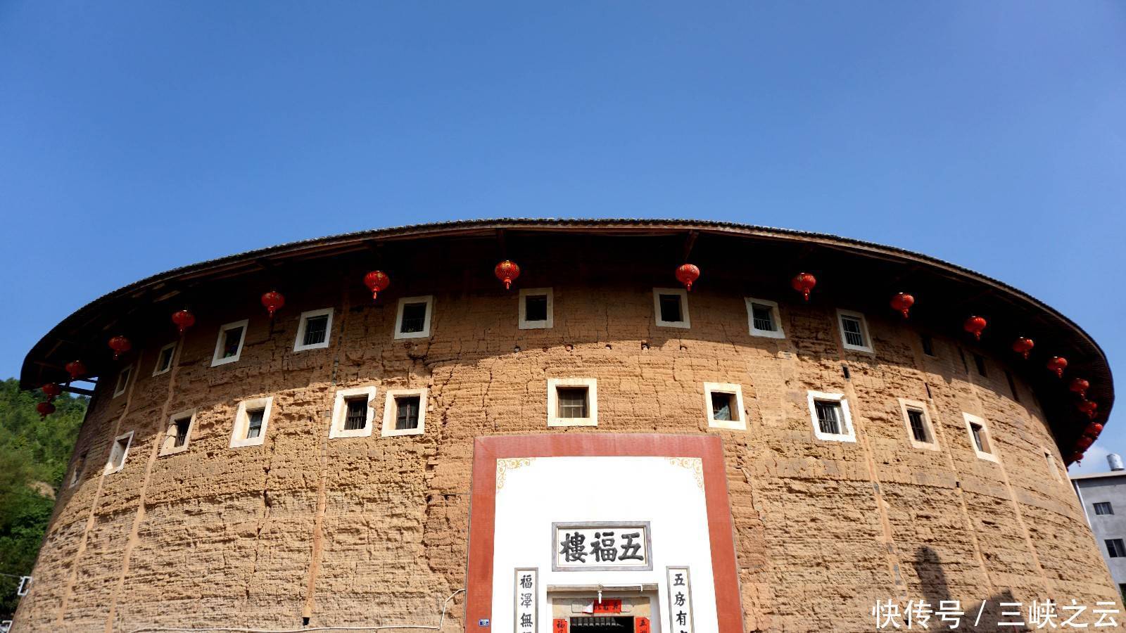 中国古建筑的一朵奇葩,福建永定土楼,神奇的山区民居冬暖夏凉