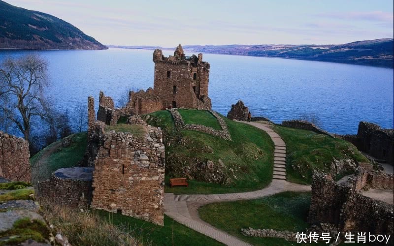 财神指路,横财必发!3大生肖下半年开始有钱、有权,一路发财!