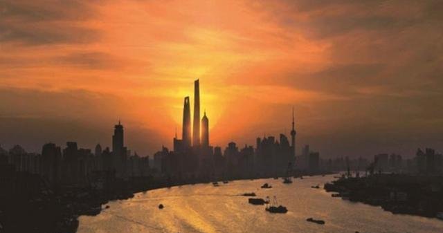 中国这个大都市是世界一线城市之一, GDP排名
